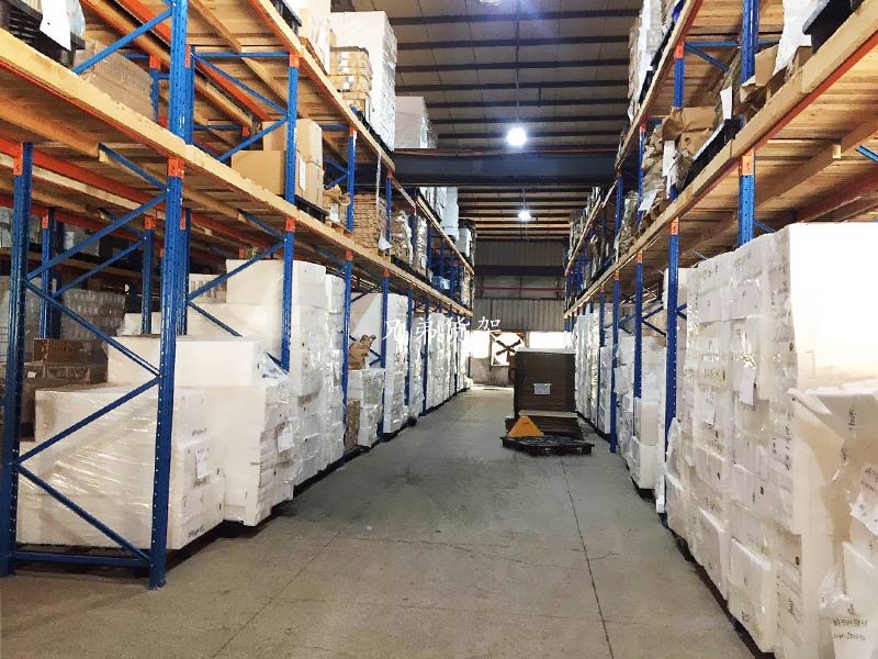 合理保養(yǎng)重型貨架，倉儲10年無憂